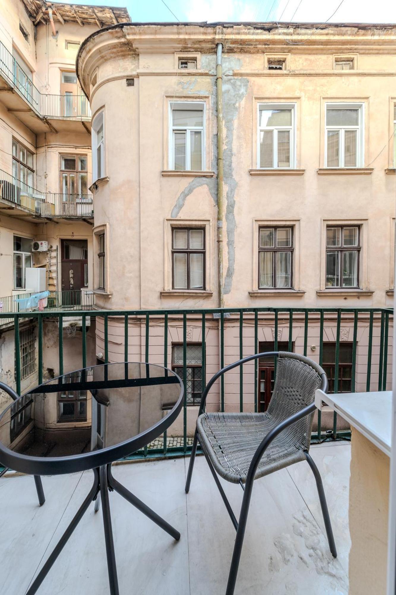 Demar Apart Doroshenka Lviv Exterior photo